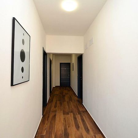 Stella Apartments Новиград Екстериор снимка