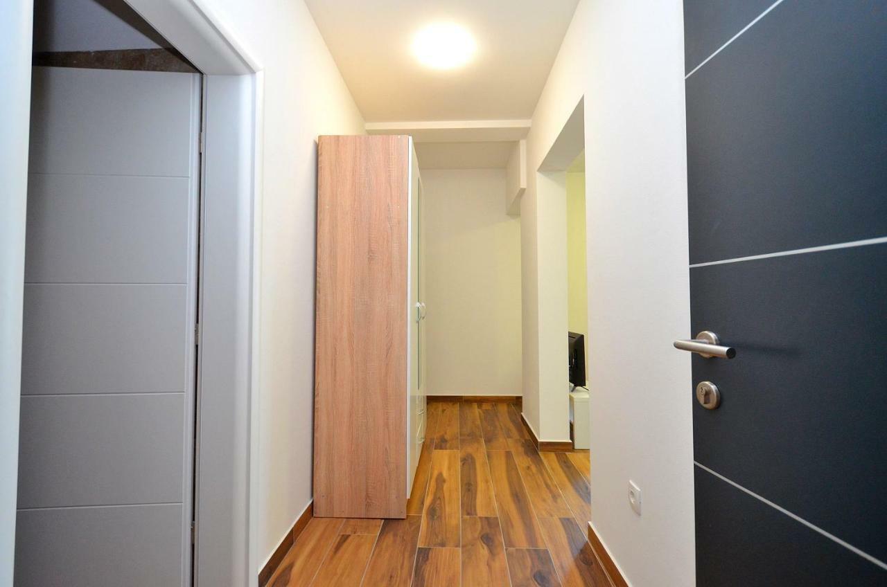 Stella Apartments Новиград Екстериор снимка
