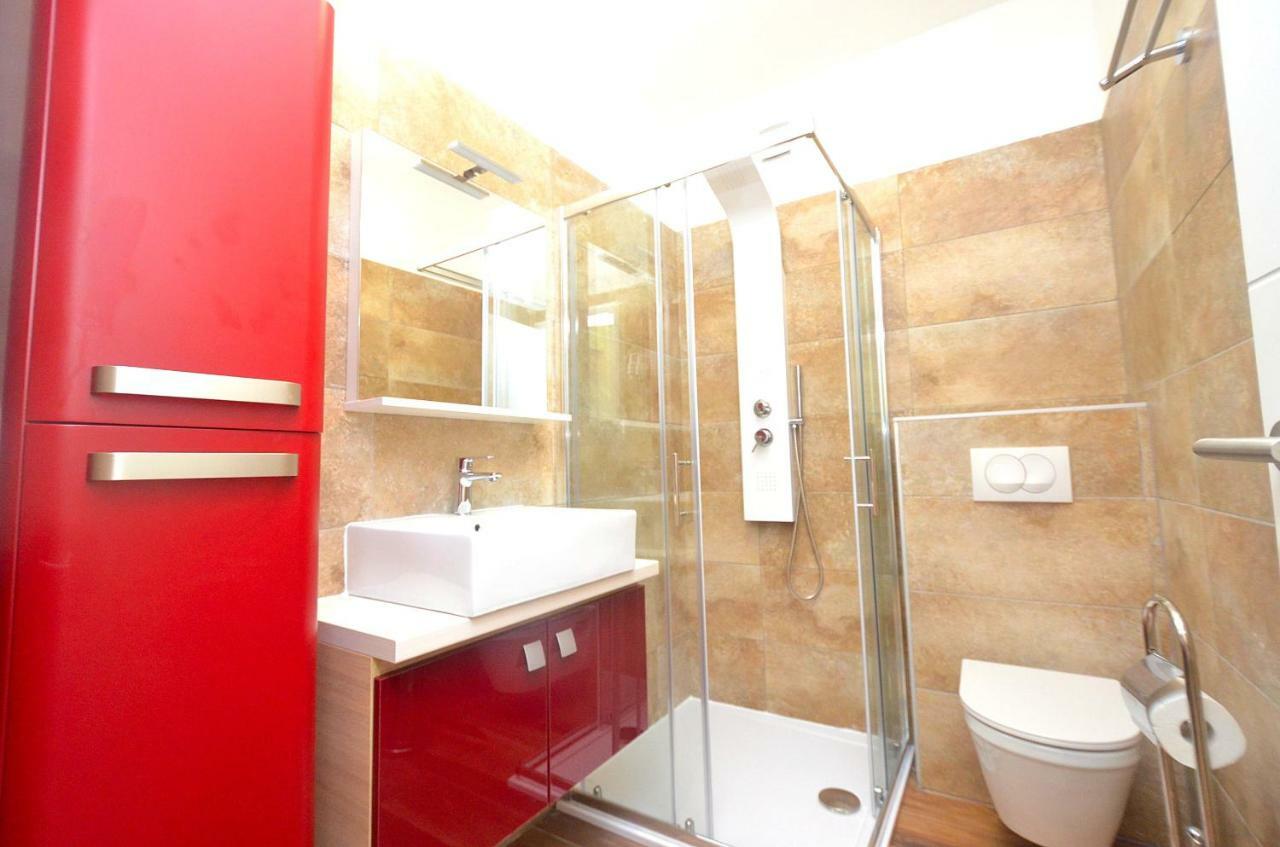 Stella Apartments Новиград Екстериор снимка